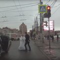 Vaizdo įraše – itin audringas jaunavedžių iš Rusijos konfliktas