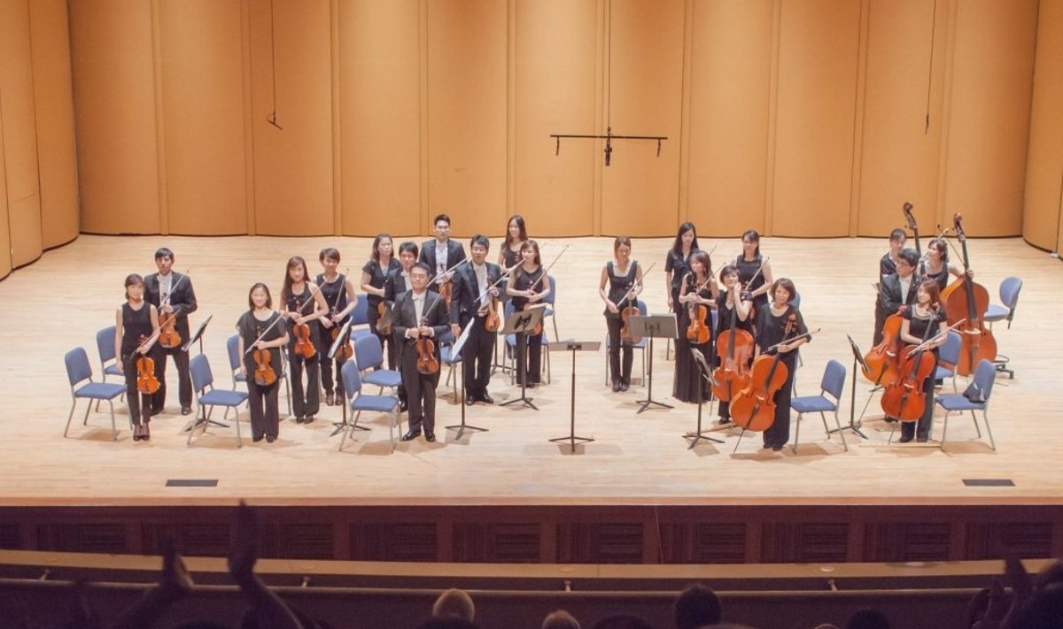 Taivano nacionalinio simfoninio orkestro styginių grupė