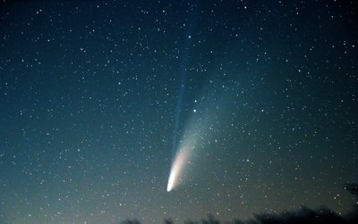 Kometa NEOWISE danguje buvo matoma 2020-aisiais.Scanpix/VidaPress nuotr.