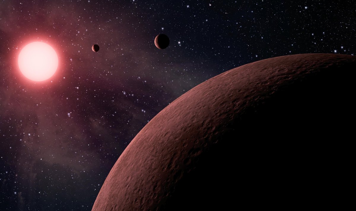 Menininko pavaizduotos Kepler teleskopu užfiksuotos planetos