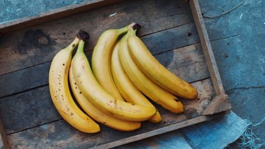 Žali, geltoni ar pradėję ruduoti – gydytoja pasakė, kurie bananai yra palankiausi sveikatai