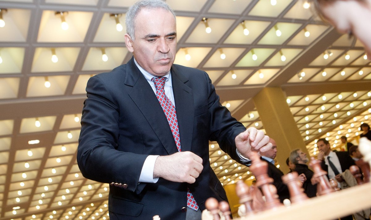 Simultanas "Šachmatai už laisvę" su didmeistriu Gariu Kasparovu