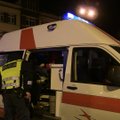Vilniuje sulaikytas aršus vyras iškeikė medikus, daužė greitosios automobilį ir susigrūmė su pareigūnais