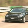 „Autopilotas“: BMW 5 serijos sedanas pranoksta „septintuką“
