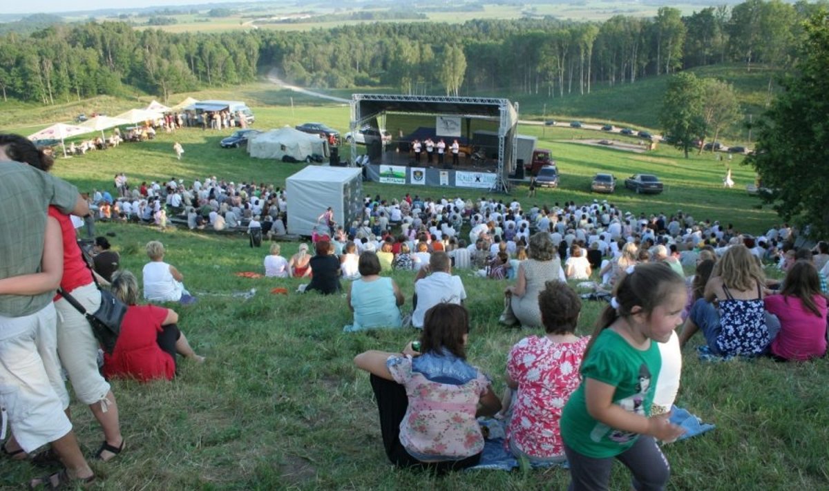 „Medvėgalio menų festivalis“