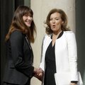 Carla Bruni Prancūzijos prezidento draugei pataria ištekėti