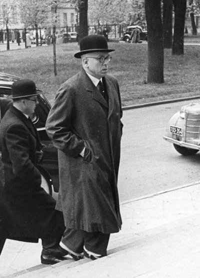 Lietuvos pasiuntinys įgaliotasis ministras Jurgis Šaulys atvyksta į Lenkijos Seimą klausytis užsienio reikalų ministro pranešimo, 1939-05-05