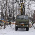 Tragedija Vilniuje: hidraulinė technika mirtinai sužalojo vyriškį, antras sužalotas