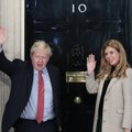 JK premjeras Borisas Johnsonas pranešė dvigubą naujieną: su mylimąja laukiasi kūdikio ir susižadėjo