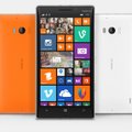 „Nokia“ pristatė tris naujus „Lumia“ telefonus