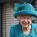 Karalienė Elžbieta II tiki Anglijos komandos sėkme Europos futbolo čempionato finale: rinktinė atsidavusi kaip ir pati tauta