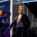 S.Vettelis: „Mercedes“ atrodo tikrai pavojingai