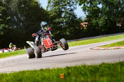 Smalininkuose – dviguba "Super Moto" dozė ir pragariškas karštis