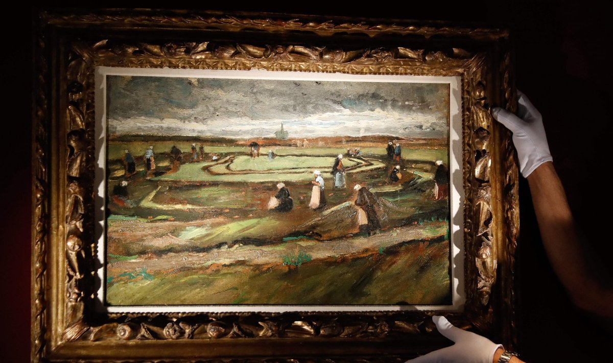 Vincento van Gogh`o „Moterys lopo tinklus kopose“ 