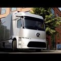 „Mercedes-Benz“ ruošia staigmeną: galiūnas, kuris žada iš esmės pakeisti požiūrį į elektromobilius