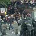 G-20 viršūnių susitikimo išvakarėse Hamburge įsiplieskė audringi protestai