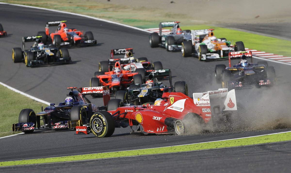 "Formulės-1" automobilių lenktynės Suzuka trasoje