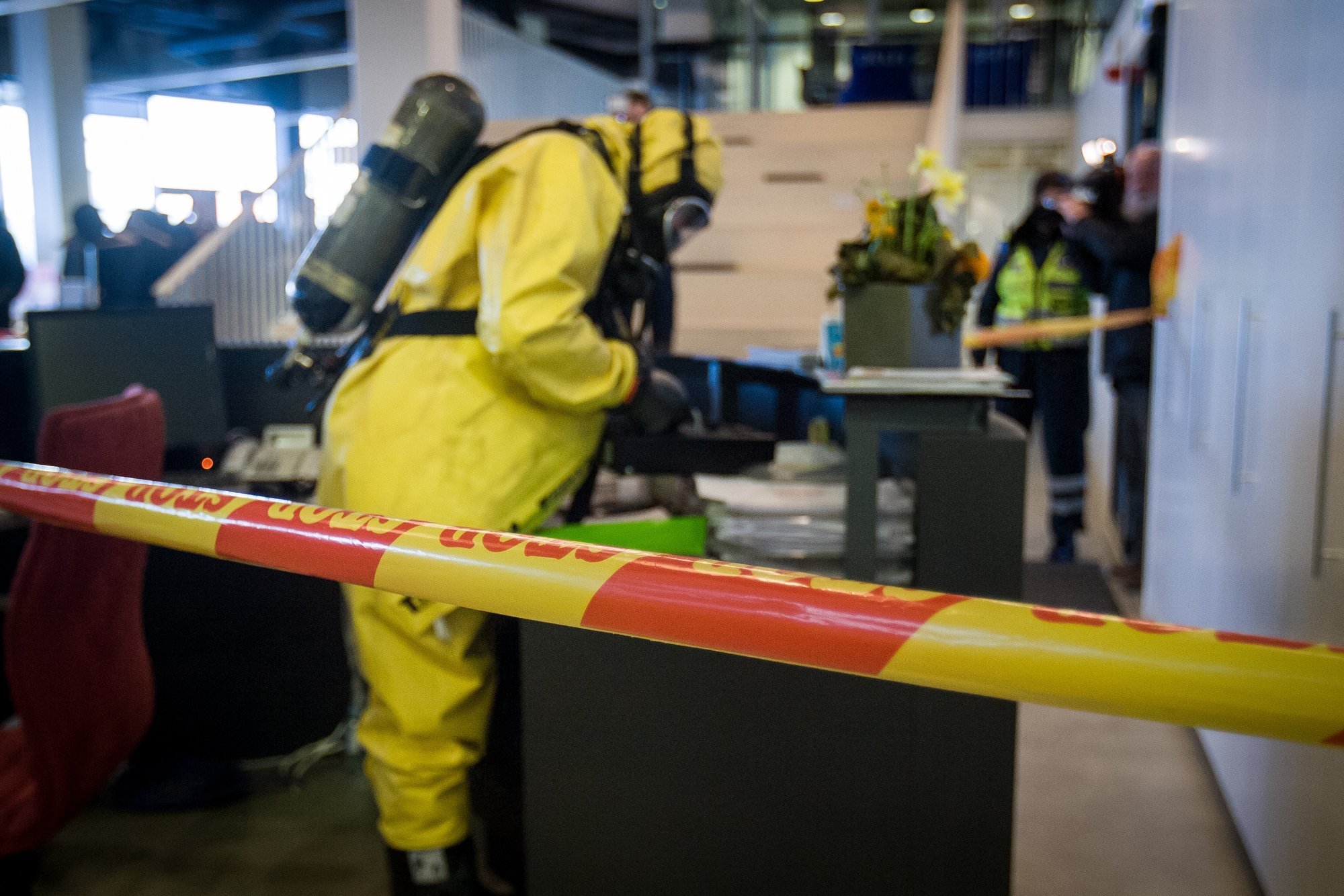 DELFI redakcija gavo voką su įtartinos kilmės milteliais