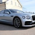 Naujo „Bentley Flying Spur V8“ testas: bilietas į kilmingų automobilių pasaulį