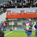 Lenkų futbolo fanai vėl įžeidinėjo Lietuvą ir Ukrainą