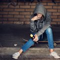 Daugėja besisvaiginančių jaunų žmonių: trečdalis alkoholio ragavo dar iki sulaukiant 13 metų