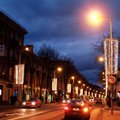 Klaipėda jau puošiasi Kalėdoms: miestą nušvies kilometrai girliandų