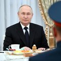 „Svarstomi įvairūs variantai“: Peskovas teigia, kad dėl Putino dalyvavimo rinkimuose sprendimo dar nėra
