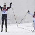 Biatlono bendro starto 15 km lenktynėse – dramatiška norvego E. H. Svendseno pergalė