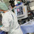 Nuo plastinių operacijų priklausomais klientais chirurgai gali lengvai naudotis