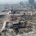 Apokaliptiniai vaizdai: bepiločiu nufilmuotas gaisrų Kalifornijoje nusiaubtas Santa Rozos miestas