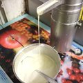 Rankinis pieno perdirbimas: kodėl mušamas sviestas