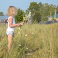 Mažos mergaitės prisiminimai apie Ukrainoje leistas vasaras, gyvenimą bendrabutyje, mokyklą ir Lietuvos nepriklausomybę