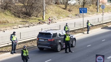 Praėjusiais metais augo tragiškų eismo įvykių skaičius: pareigūnai žada dar daugiau dėmesio skirti nepaisantiems taisyklių