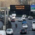 Prancūzija planuoja uždrausti prekybą benzininiais ir dyzeliniais automobiliais