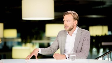 Verslo požiūris. Tadas Valančius: kol dalis verslo ruošiasi juodžiausiam scenarijui, visuomenės lūkesčiai - neadekvatūs