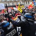 Neramumai Prancūzijoje: internautai pokštauja, nacionalistai džiaugiasi, sirgaliai nerimauja