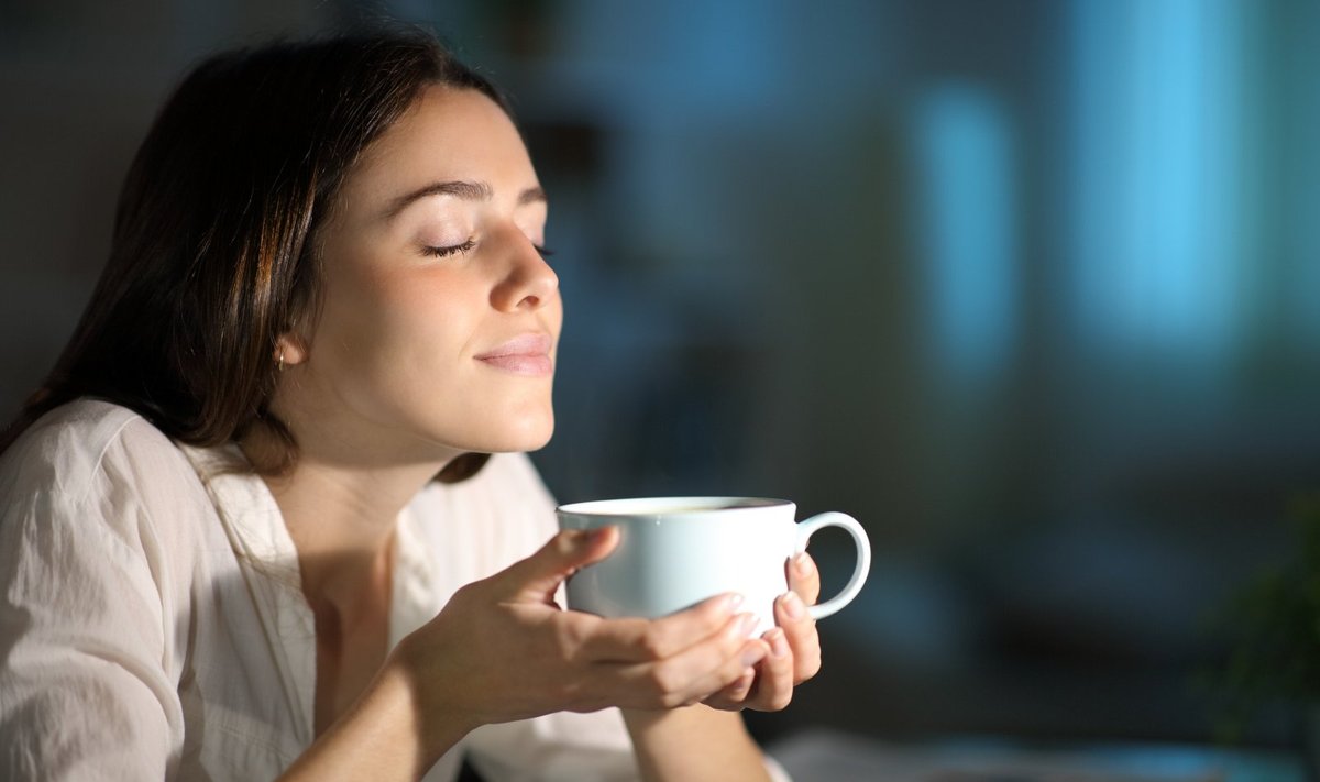 Mokslininkai išsiaiškino, kokiu laiku išgerta kava suteikia daugiausia  žvalumo – tai sužinoję pakeisite įpročius - Delfi maistas