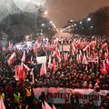 Tūkstančiai lenkų išėjo į demonstraciją prieš Tusko vyriausybę