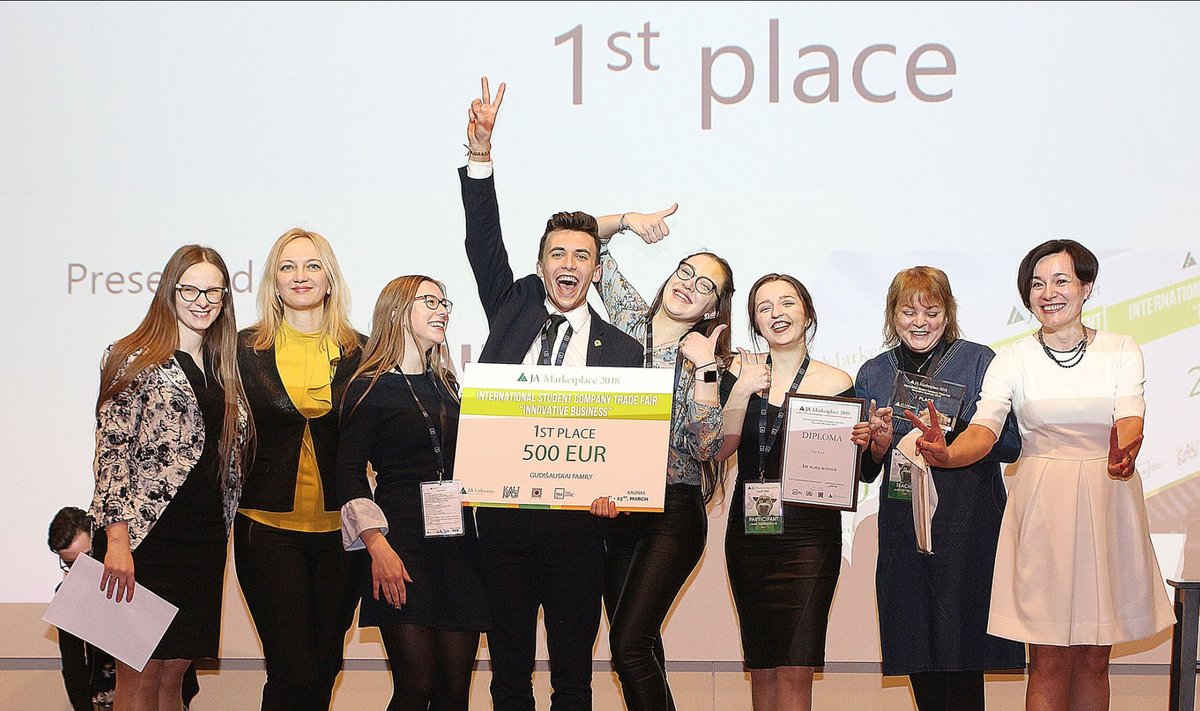 The First Place Winners of the JA Marketpalce event @kaunieciams.lt