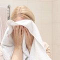 Kodėl nepatartina nusiprausus šluostytis veido rankšluosčiu