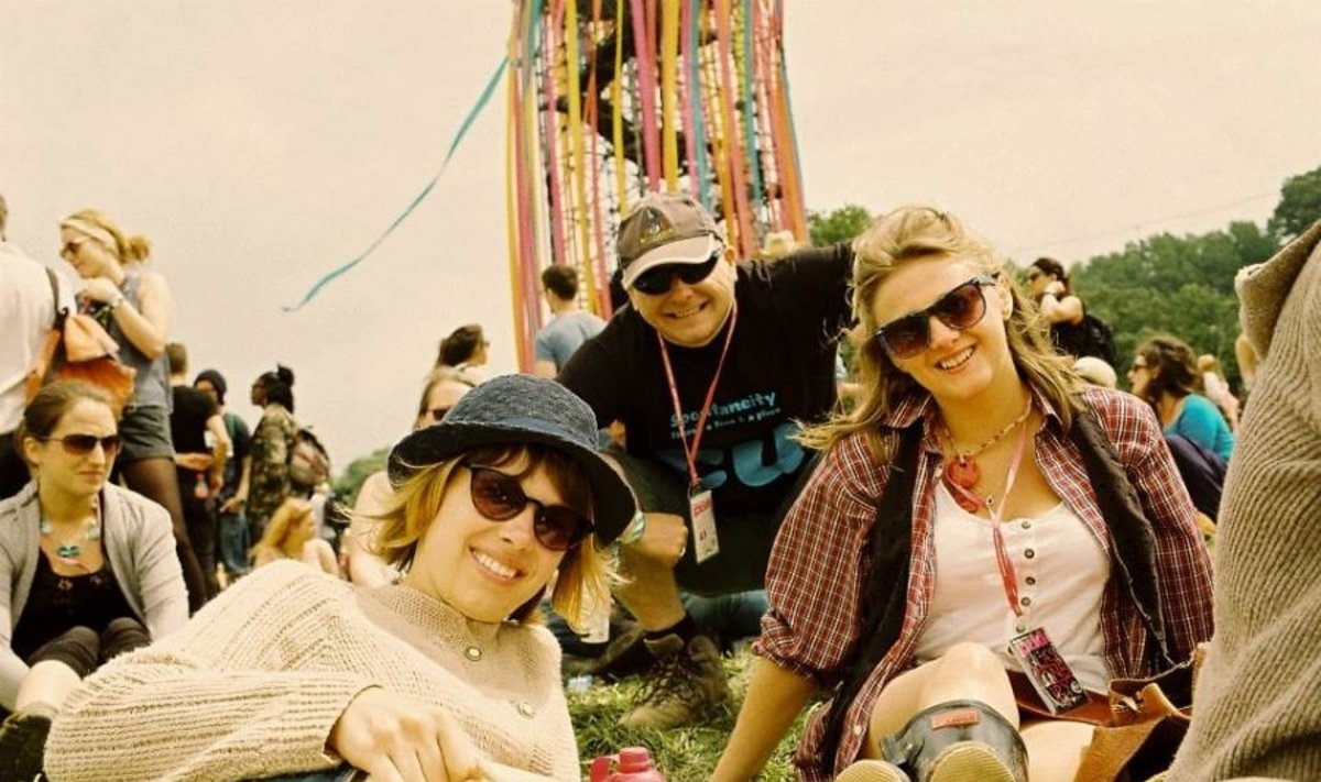 Ieva (kairėje) mėgsta dalyvauti „Glastonbury“ festivalyje, jame ji stengiasi apsilankyti kasmet