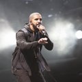 Internete pasirodžiusiame vaizdo įraše - nepadoriai nepilnametę liečiantis reperis Drake’as
