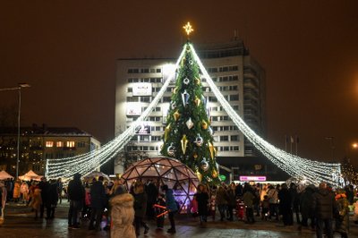 Panevėžio eglės įžiebimas