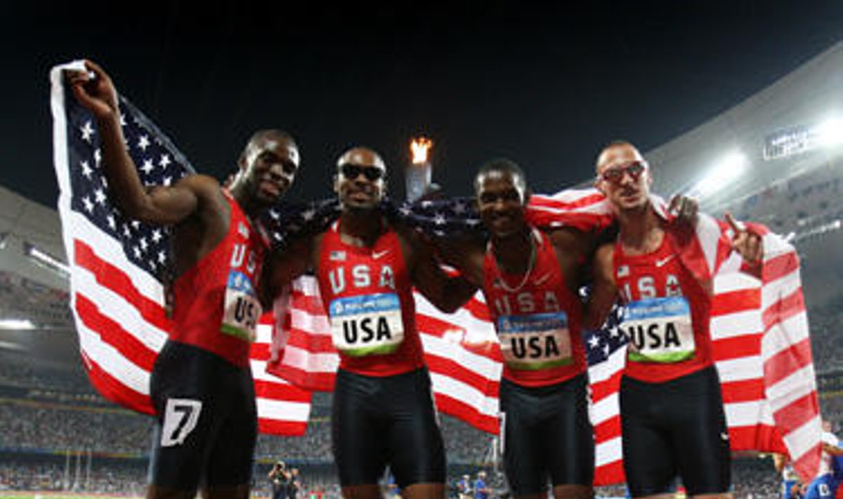 JAV estafetės 4x400 m. komanda - olimpinė čempionė