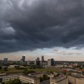 Vilniuje – stiprus lietus, kai kur gali prasidėti liūtys
