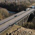 На автомагистрали Вильнюс-Каунас-Клайпеда построят временный мост