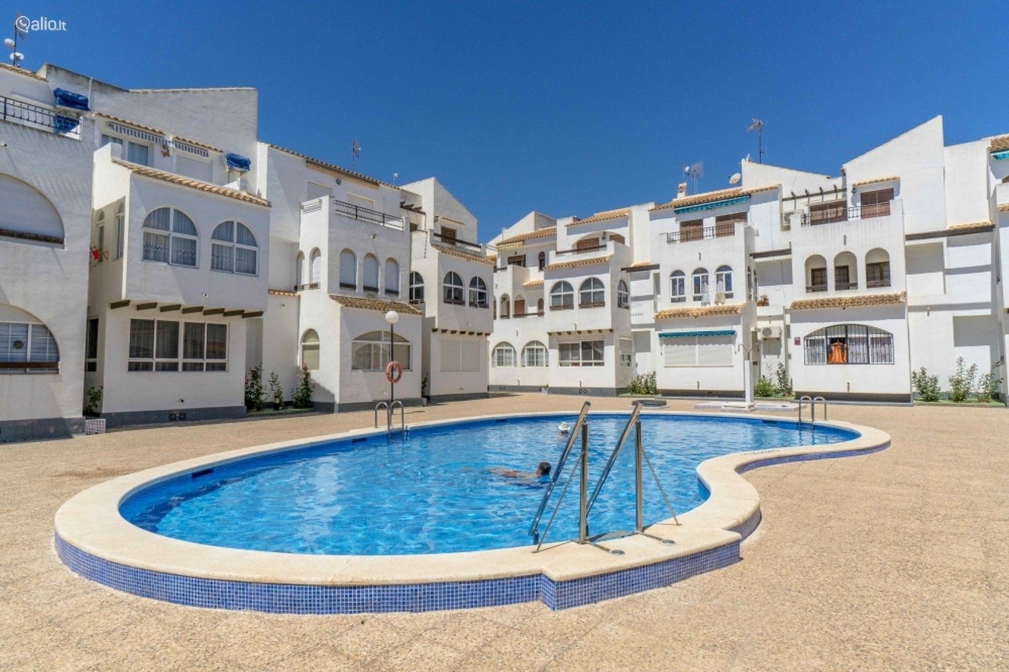 lažybas, yra daugybė