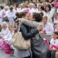 Prancūzijos visuomenę skaldantis gėjų santuokų klausimas pagaliau svarstomas parlamente