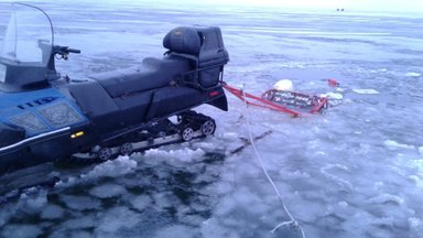 В Расейнском районе обнаружено вмерзшее в лед тело человека