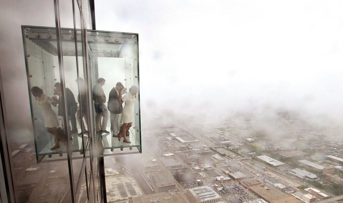 „Willis Tower“ dangoraižio apžvalgos balkonas